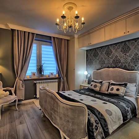Apartament "Ludwik" Apartman Ustrzyki Dolne Kültér fotó